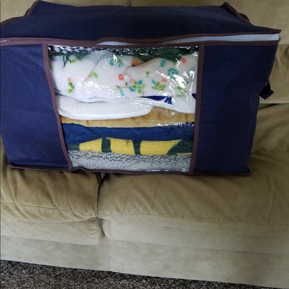 NWT 3 pack Large Capacity Clothes Storage Bag Organizer with Reinforced Handle - Picture 2 of 6